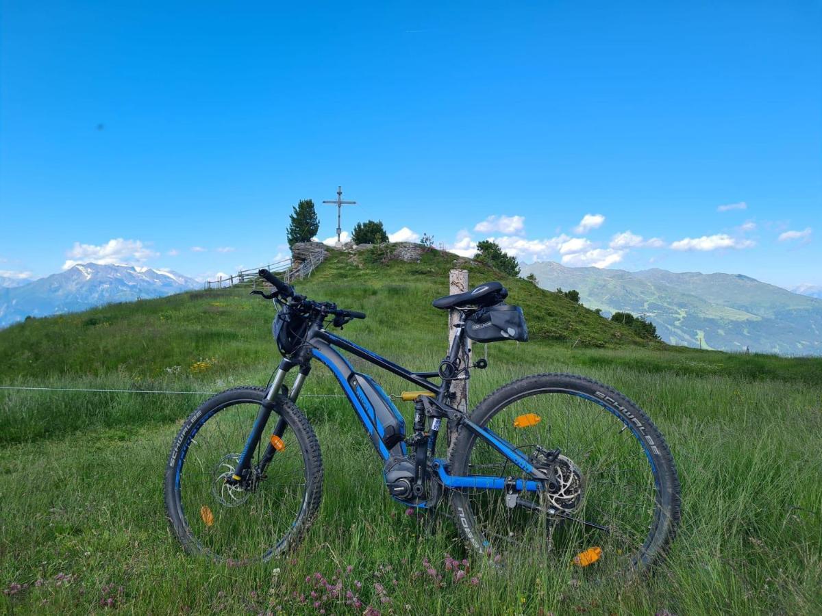 Das Ihaeusl Aschau Im Zillertal Buitenkant foto